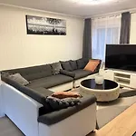 Apartment In Free Parking & Air Conditioning Bergen